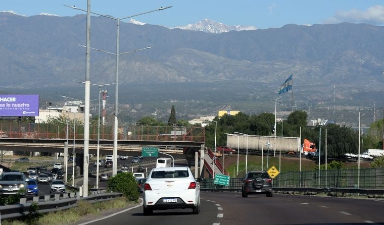 El regreso de los peajes a Mendoza: Entre la modernización vial y un nuevo peso para el bolsillo