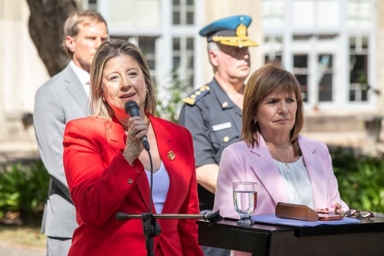 ¿Advertencia o amenaza? El comunicado del Gobierno que se desliga de responsabilidades y busca limitar a la prensa