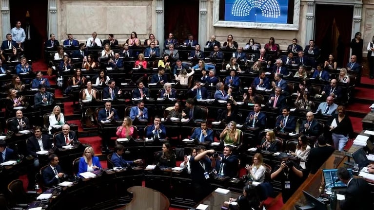 Luz verde en Diputados: la reforma laboral avanza hacia su etapa final entre tensiones y cambios de último momento