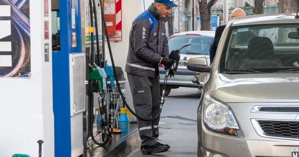 Mendoza, un callejón sin salida: hoy vencen los impuestos y marzo llega con tarifazos confirmados