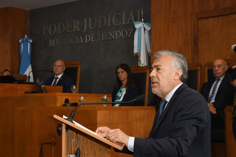  ¿Independencia en peligro? Magistrados acusan presión política tras ataques de Cornejo