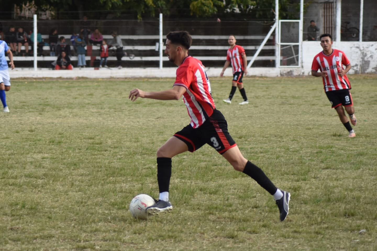 Goleadas, empates y promesas de buen fútbol: así se jugó la segunda fecha del Torneo Apertura 2025