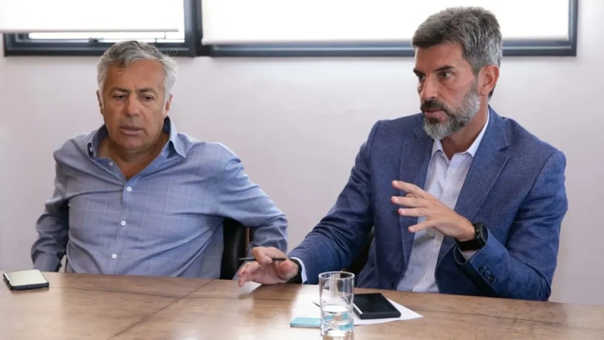 Su&aacute;rez se despeg&oacute; de Adorni y ya marca la distancia con Cornejo