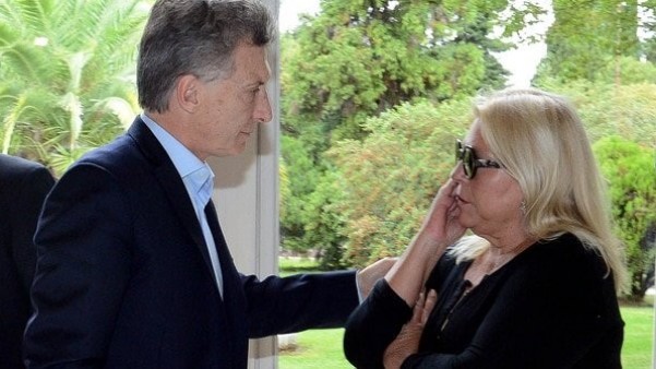 Carrió señala el 'lado oscuro' de Macri y genera incertidumbre sobre la unidad de Juntos por el Cambio