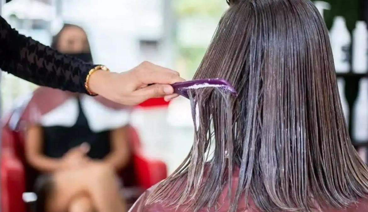 Alerta en productos capilares: ANMAT prohíbe dos marcas por riesgo para la salud