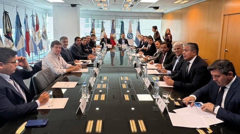 Tensión fiscal: los gobernadores se rebelan contra el “superávit trucho” del Gobierno