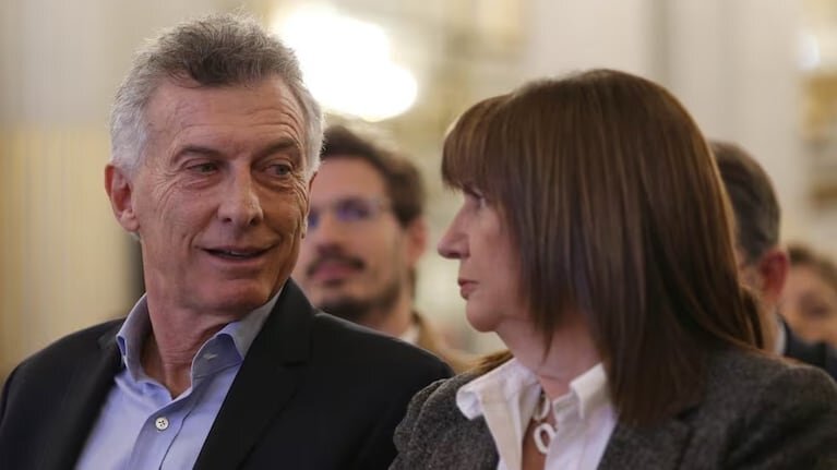 Bullrich arremete contra Macri por su postura ambigua: “Basta de especular, estás de un lado o del otro”