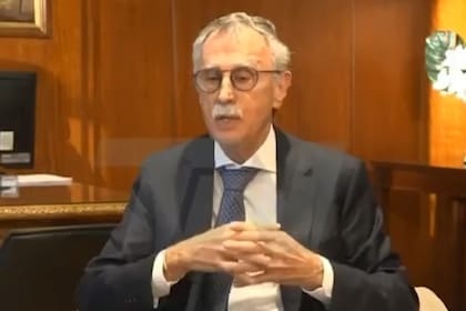 	El silencio de Lugones frente al desastre del fentanilo que sacude al sistema sanitario