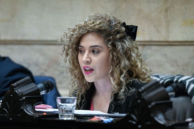 Arrieta denunció un esquema de sobreprecios en el PAMI que salpicaría al financiamiento de La Libertad Avanza en Mendoza