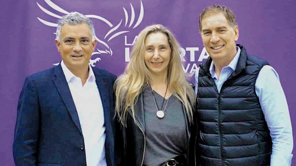 Karina Milei ya piensa en candidatos para la provincia de Buenos Aires: Santilli lidera, pero asoma Pareja y Scioli 