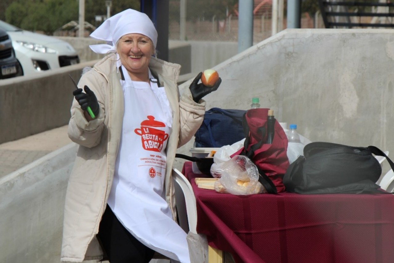 María Del Carmen Leggio, la ganadora de la competencia provincial de cocina 