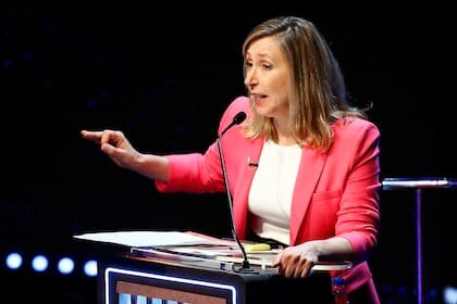 Myriam Bregman acusó a la “vieja derecha despeinada” en el debate presidencial