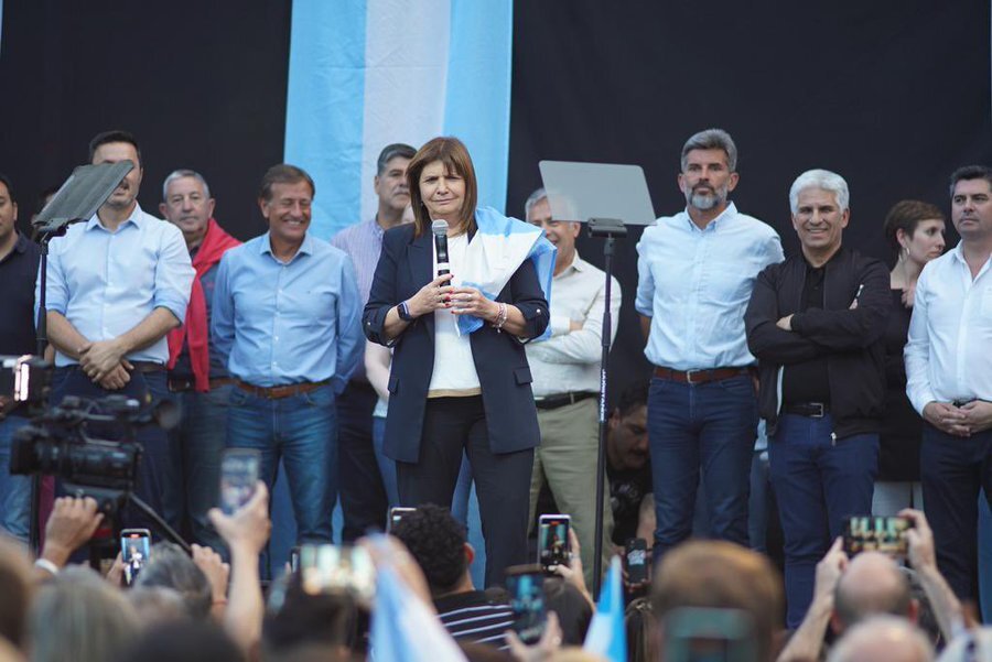  Patricia Bullrich pasó por Mendoza en busca de reposicionarse de cara a las generales