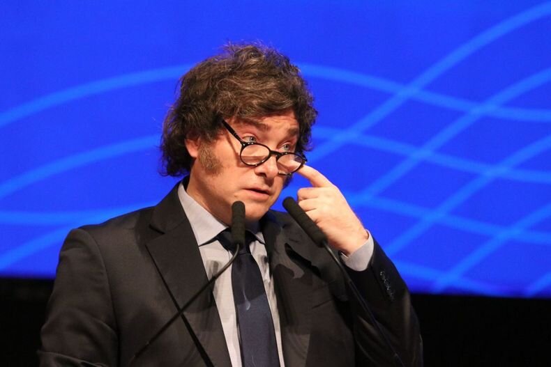 Polémico sincericidio de Milei en el Coloquio de IDEA: “El ajuste lo hicimos en vacaciones para que la gente no se entere”