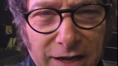 No es parodia, es el presidente: Milei ensaya su espectáculo en plena crisis nacional