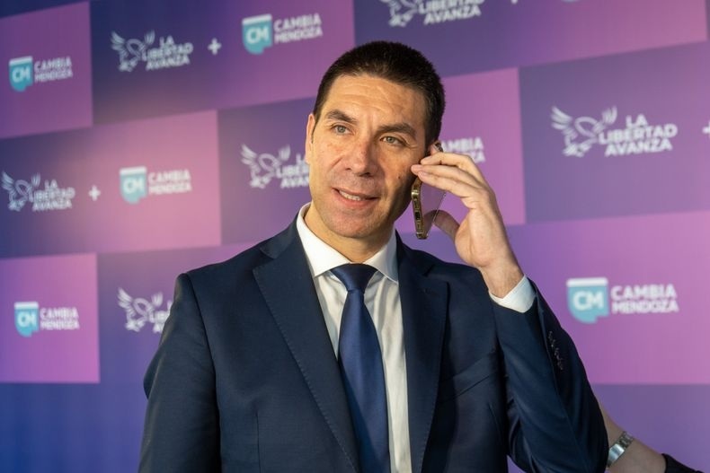 Los libertarios se despegan de Cornejo y tendrán bloque propio en la Legislatura