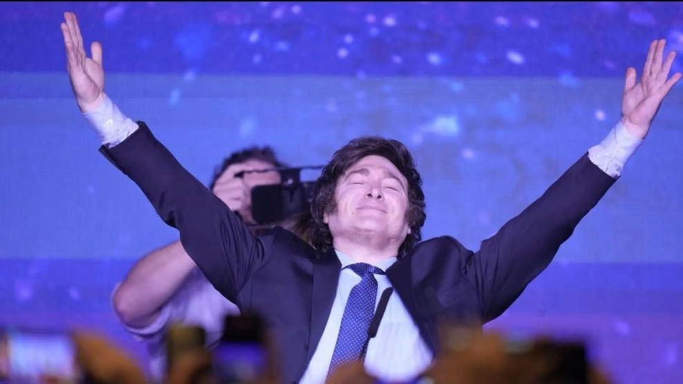 Javier Milei Gana el Balotaje y Se Convierte en el Nuevo Presidente de Argentina