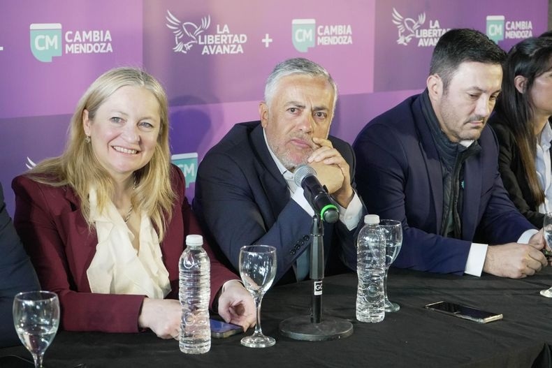 Del “se lo vio poco” al “es lo más parecido a un papelón” Así explotó la interna en Mendoza