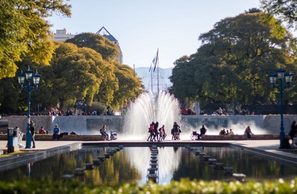 Debacle Turística: El sector cierra un 2025 con números en rojo