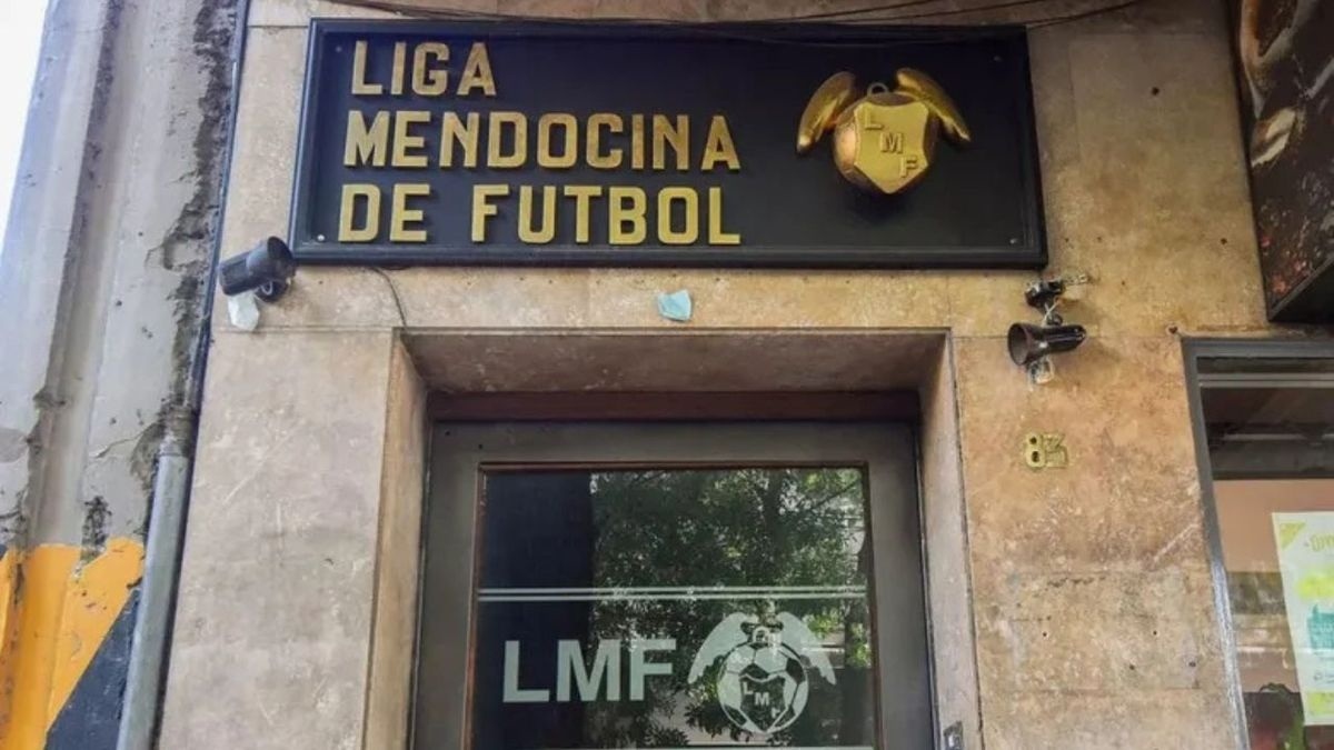 Jaque al fútbol mendocino: Cornejo define la intervención de la Liga ante un 